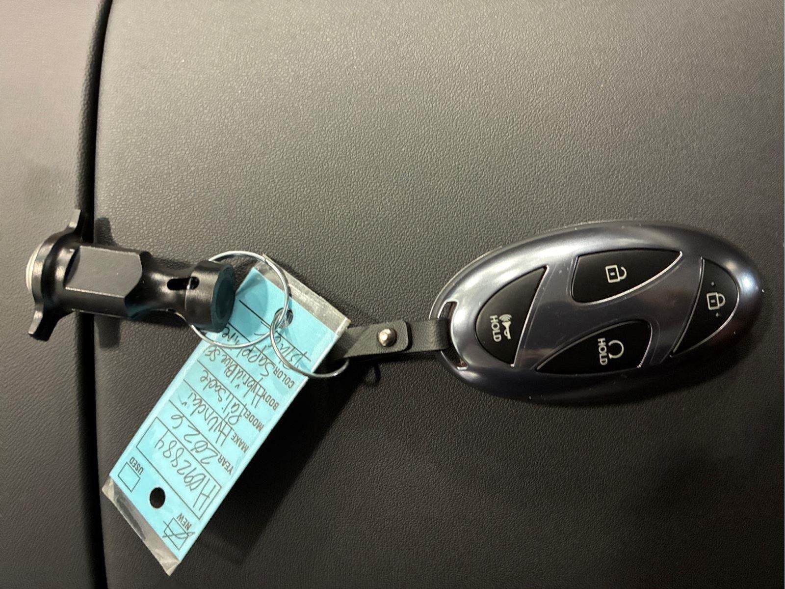 2026 Hyundai Palisade Hybrid Blue SEL 7P