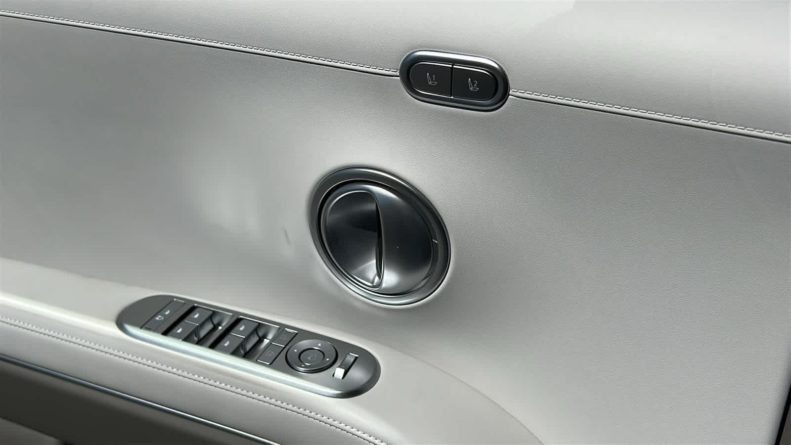 New 2026 Pacific Sapphire Hyundai Blue SEL Premium 7P image 52