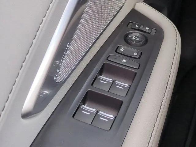 2023 Acura RDX Technology Package