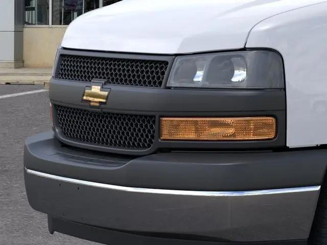 2026 Chevrolet Express Cargo Van 2500 Regular Wheelbase, WT, RWD