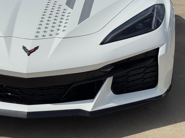 2026 Chevrolet Corvette E-Ray Convertible, 3LZ, RWD
