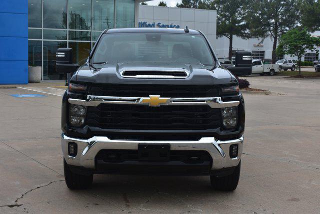 2025 Chevrolet Silverado 3500HD 4WD Crew Cab Long Bed LT
