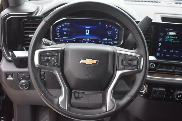 2025 Chevrolet Silverado 3500HD 4WD Crew Cab Long Bed LT