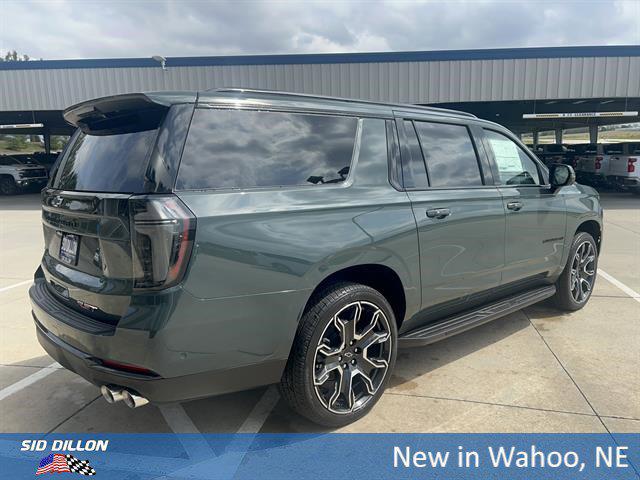 2026 Chevrolet Suburban RST, 4WD
