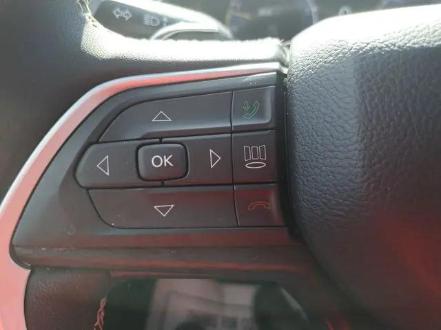 2023 Jeep Grand Cherokee Altitude 4x2