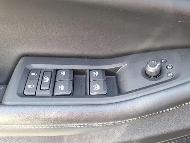 2023 Jeep Grand Cherokee Altitude 4x2