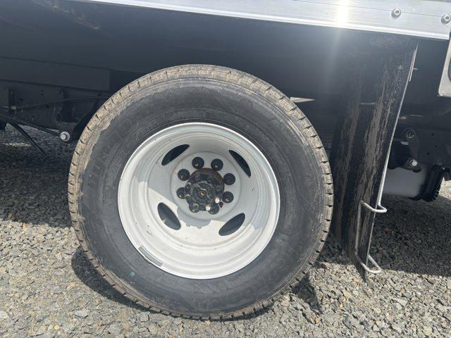 2026 Ford E-350 Cutaway E-350 DRW 158" WB