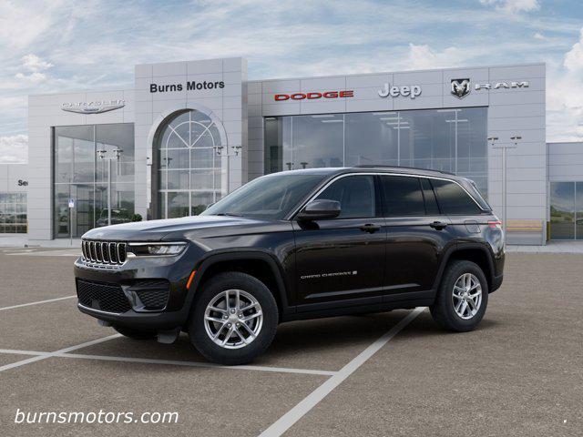 2026 Jeep Grand Cherokee Laredo 4x2