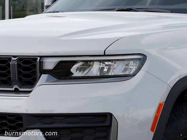 2026 Jeep Grand Cherokee L Altitude 4x2