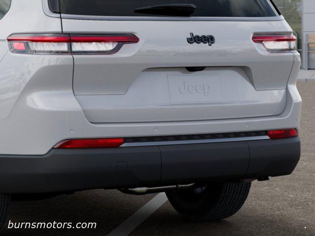 2026 Jeep Grand Cherokee L Altitude 4x2