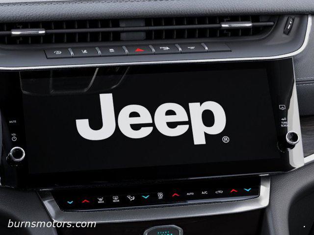 2026 Jeep Grand Cherokee L Altitude 4x2