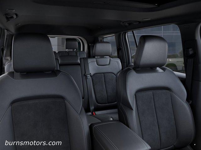 2026 Jeep Grand Cherokee L Altitude 4x2