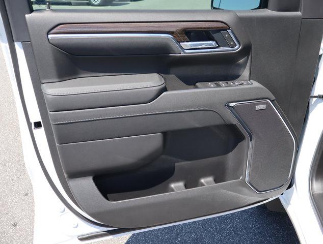 2026 Chevrolet Silverado 1500 4WD Crew Cab Short Bed RST