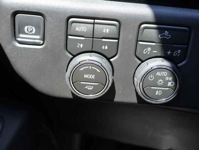 2026 Chevrolet Silverado 1500 4WD Crew Cab Short Bed RST