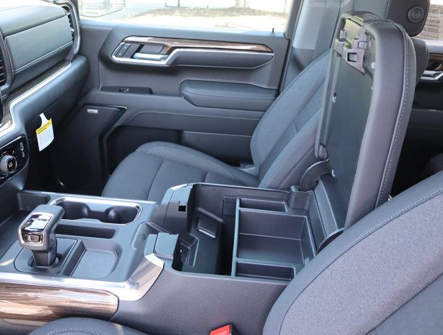 2026 Chevrolet Silverado 1500 4WD Crew Cab Short Bed RST