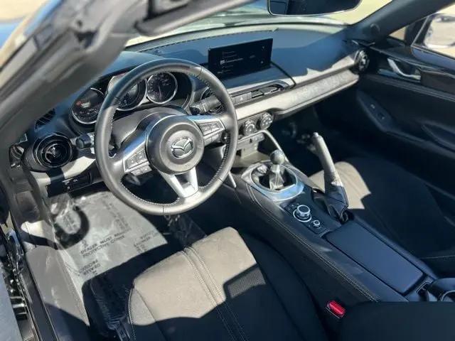 2025 Mazda MX-5 Club
