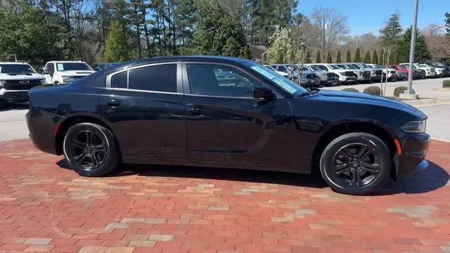 2022 Dodge Charger SXT RWD