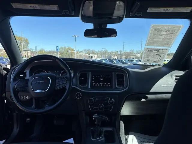 2022 Dodge Charger SXT RWD