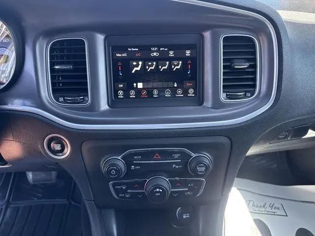 2022 Dodge Charger SXT RWD