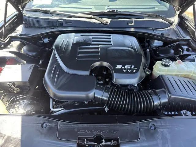2022 Dodge Charger SXT RWD