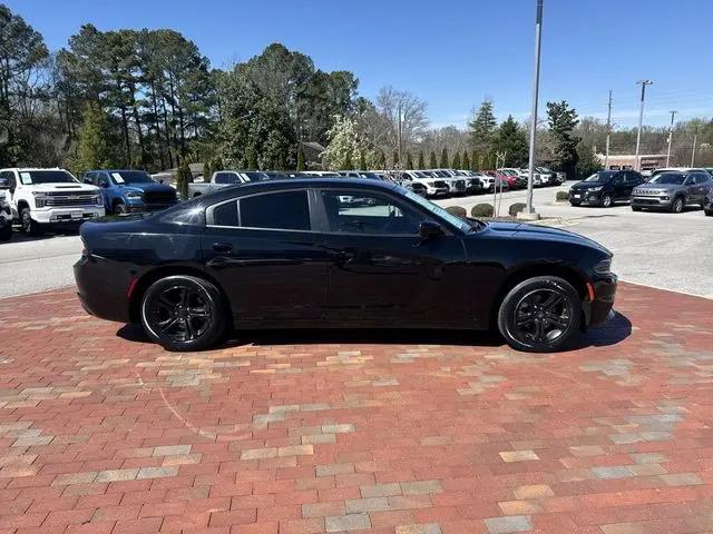 2022 Dodge Charger SXT RWD