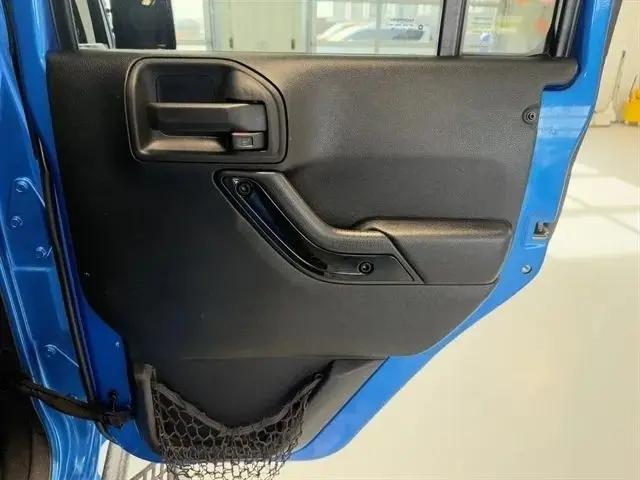 2015 Jeep Wrangler Unlimited Altitude
