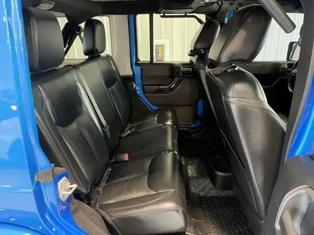 2015 Jeep Wrangler Unlimited Altitude