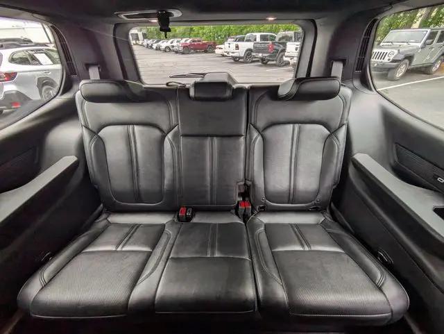 2024 Jeep Wagoneer Series II 4x2