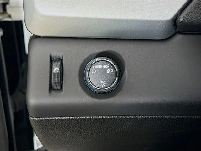 2016 Chevrolet Suburban LS