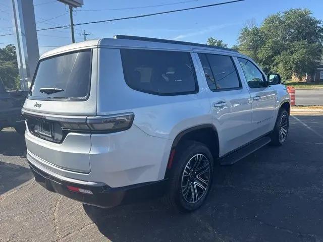 2026 Jeep Grand Wagoneer 4x2