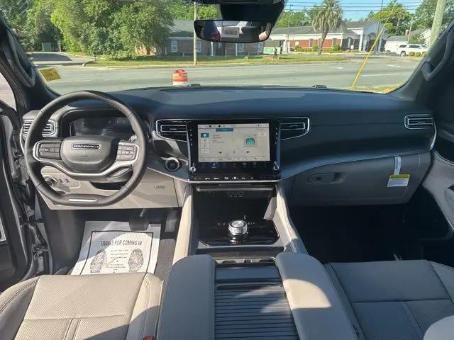 2026 Jeep Grand Wagoneer 4x2