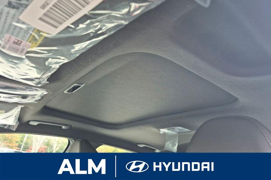 New 2026 Gray HYUNDAI SEL Sport image 15