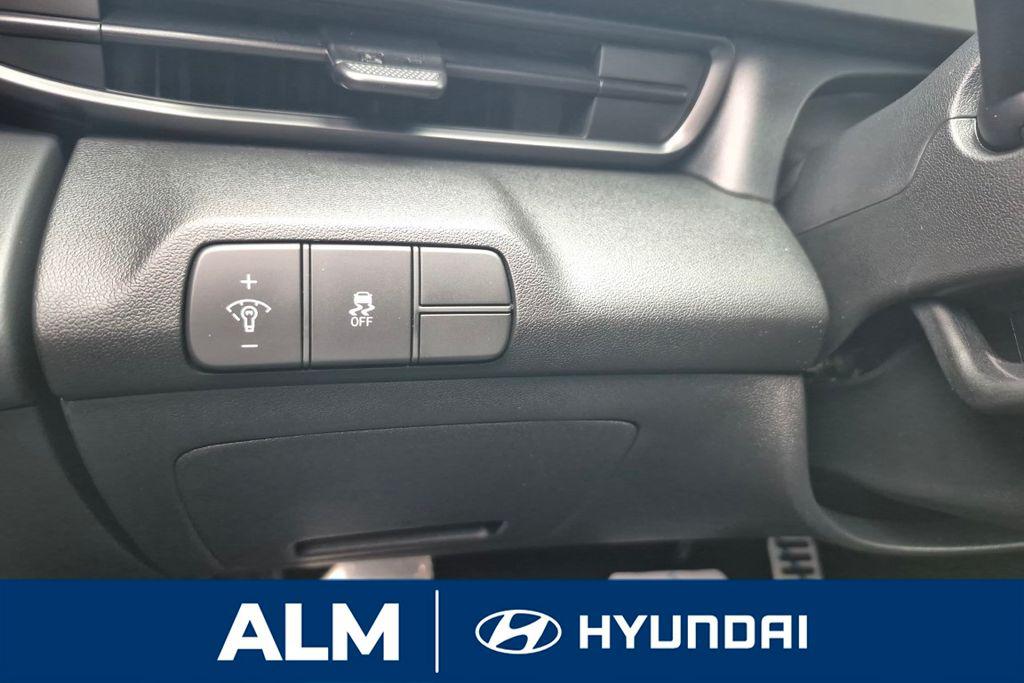 New 2026 Gray HYUNDAI SEL Sport image 32