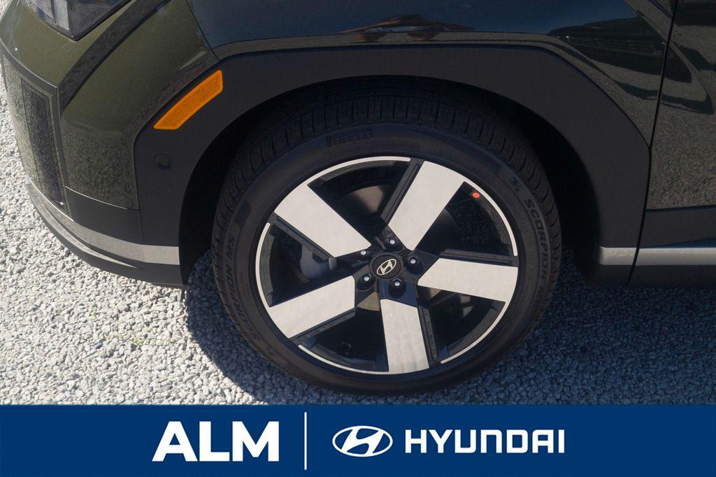 New 2026 Green HYUNDAI Limited FWD image 13