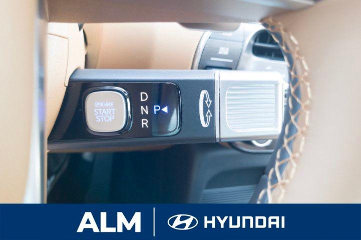 New 2026 White HYUNDAI Calligraphy FWD image 27