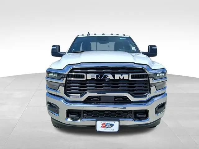 2026 Ram 3500 Tradesman Regular Cab 4x4 8' Box