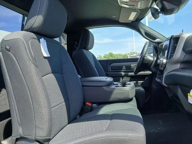 2026 Ram 3500 Tradesman Regular Cab 4x4 8' Box
