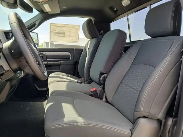 2026 Ram 3500 Tradesman Regular Cab 4x4 8' Box