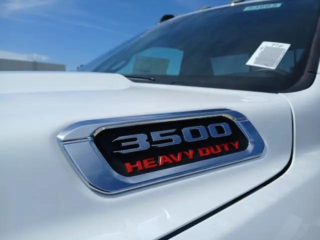 2026 Ram 3500 Tradesman Regular Cab 4x4 8' Box