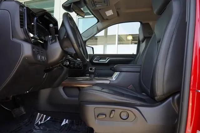 2024 Chevrolet Silverado 1500 4WD Crew Cab Short Bed LT Trail Boss
