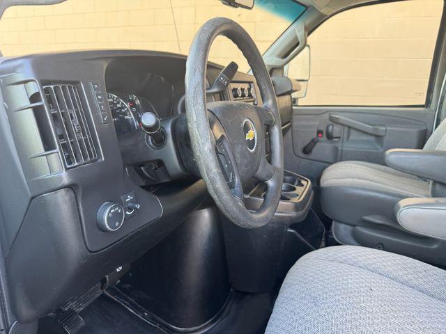 2016 Chevrolet Express Cutaway 3500