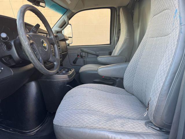 2016 Chevrolet Express Cutaway 3500