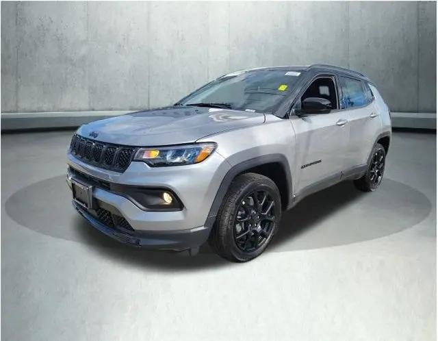 2024 Jeep Compass Latitude 4x4 for sale in Somersworth, NH
