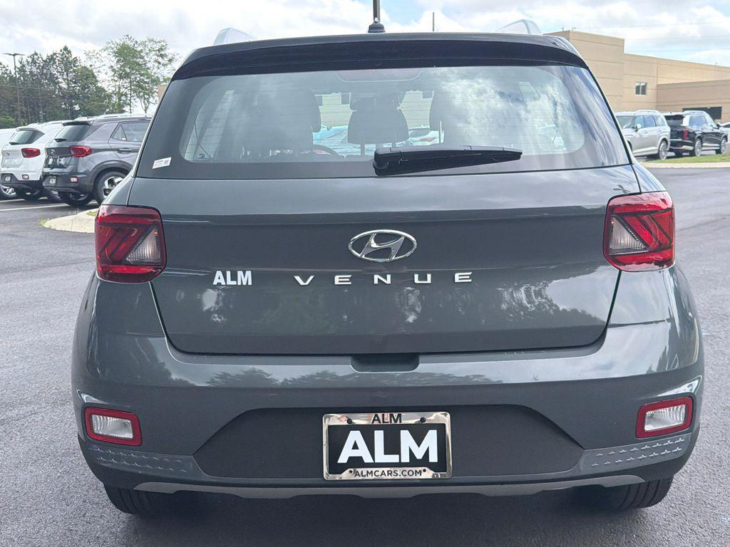 New 2026 Gray HYUNDAI SEL w/Two-Tone Roof image 5