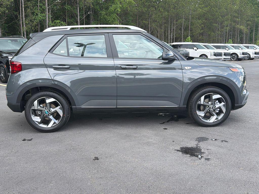 New 2026 Gray HYUNDAI SEL w/Two-Tone Roof image 7