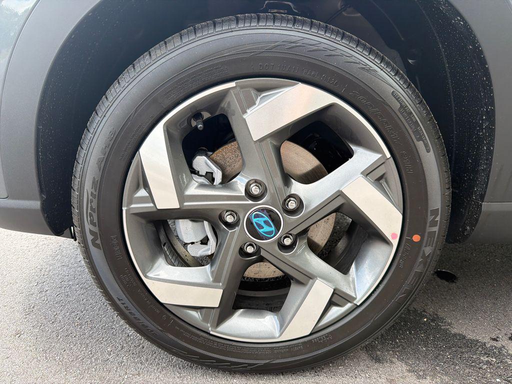 New 2026 Gray HYUNDAI SEL w/Two-Tone Roof image 12