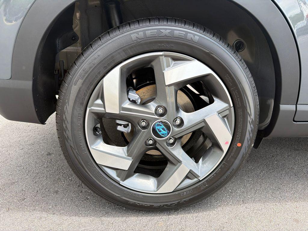 New 2026 Gray HYUNDAI SEL w/Two-Tone Roof image 18