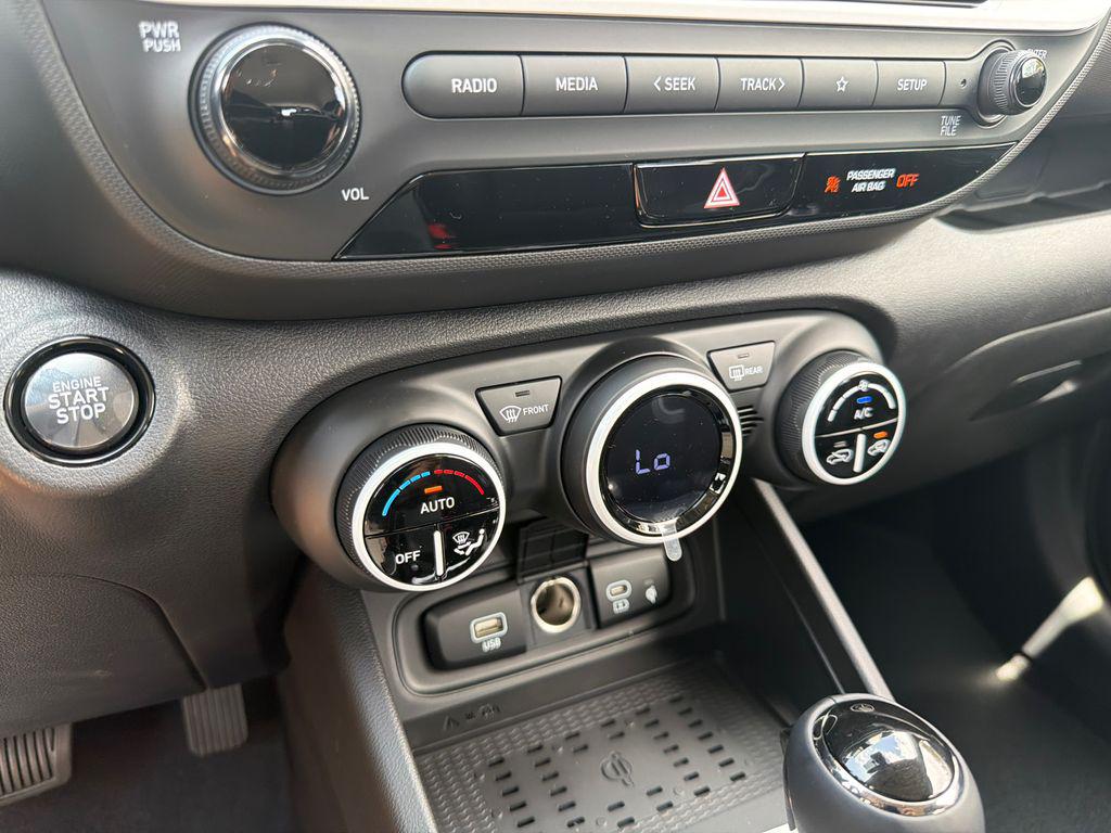 New 2026 Gray HYUNDAI SEL w/Two-Tone Roof image 26