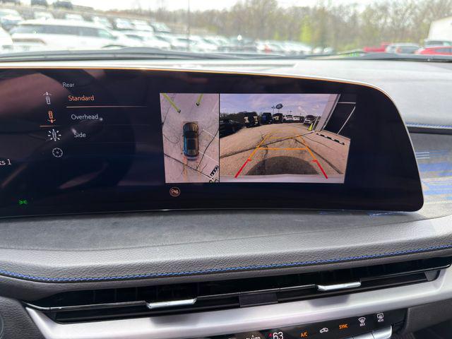 2025 Cadillac XT4 AWD Sport