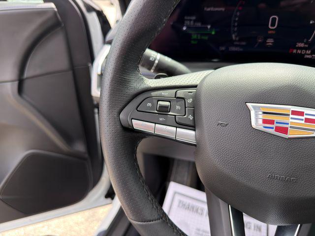 2025 Cadillac XT4 AWD Sport